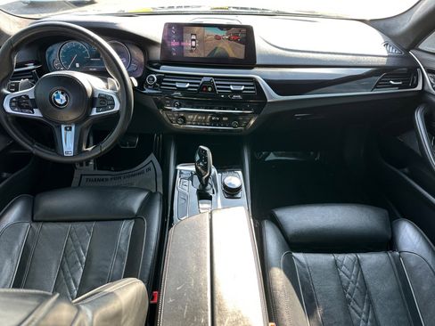 Used 2018 BMW M550i xDrive w/ Dynamic Handling Package AWD/4WD image 34