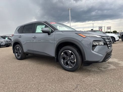 New 2026 Nissan Rogue SV image 7