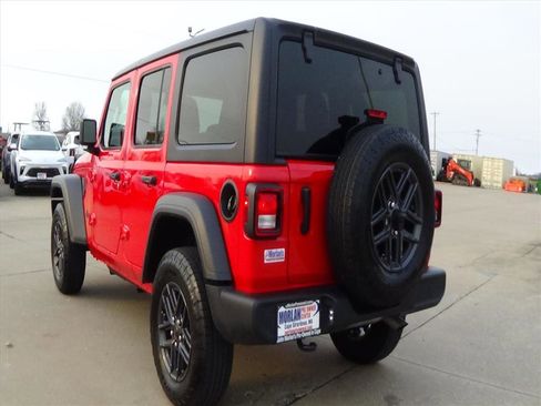 Certified 2025 Jeep Wrangler Sport S image 8