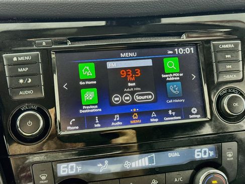 Used 2022 Nissan Rogue Sport SL image 17