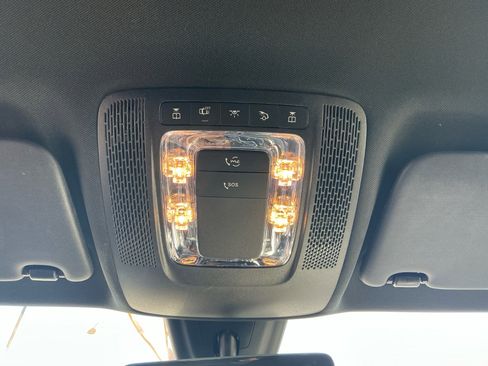 Used 2023 Mercedes-Benz GLA 250 image 24