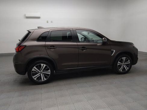 Used 2021 Mitsubishi Outlander Sport SE image 10