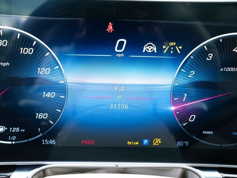 Used 2022 Mercedes-Benz S 500 4MATIC w/ Warmth & Comfort Package image 36