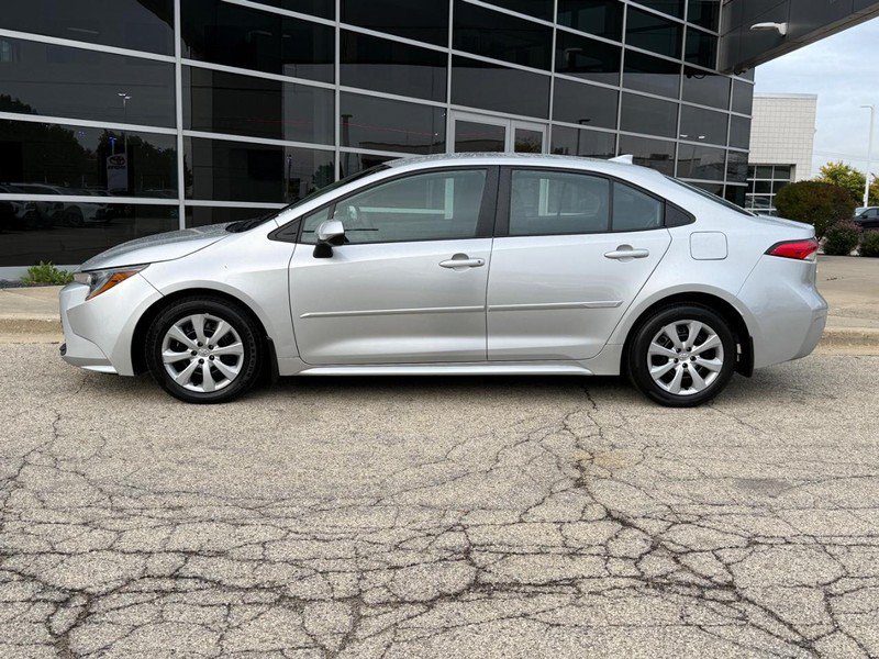Used 2023 Toyota Corolla LE FWD image 6
