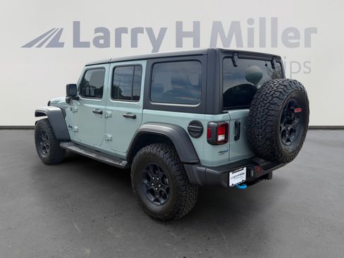 Used 2023 Jeep Wrangler Unlimited w/ Cold Weather Group image 4