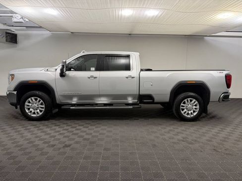Used 2023 GMC Sierra 3500 SLT AWD/4WD image 2
