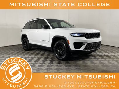 Used 2024 Jeep Grand Cherokee Altitude