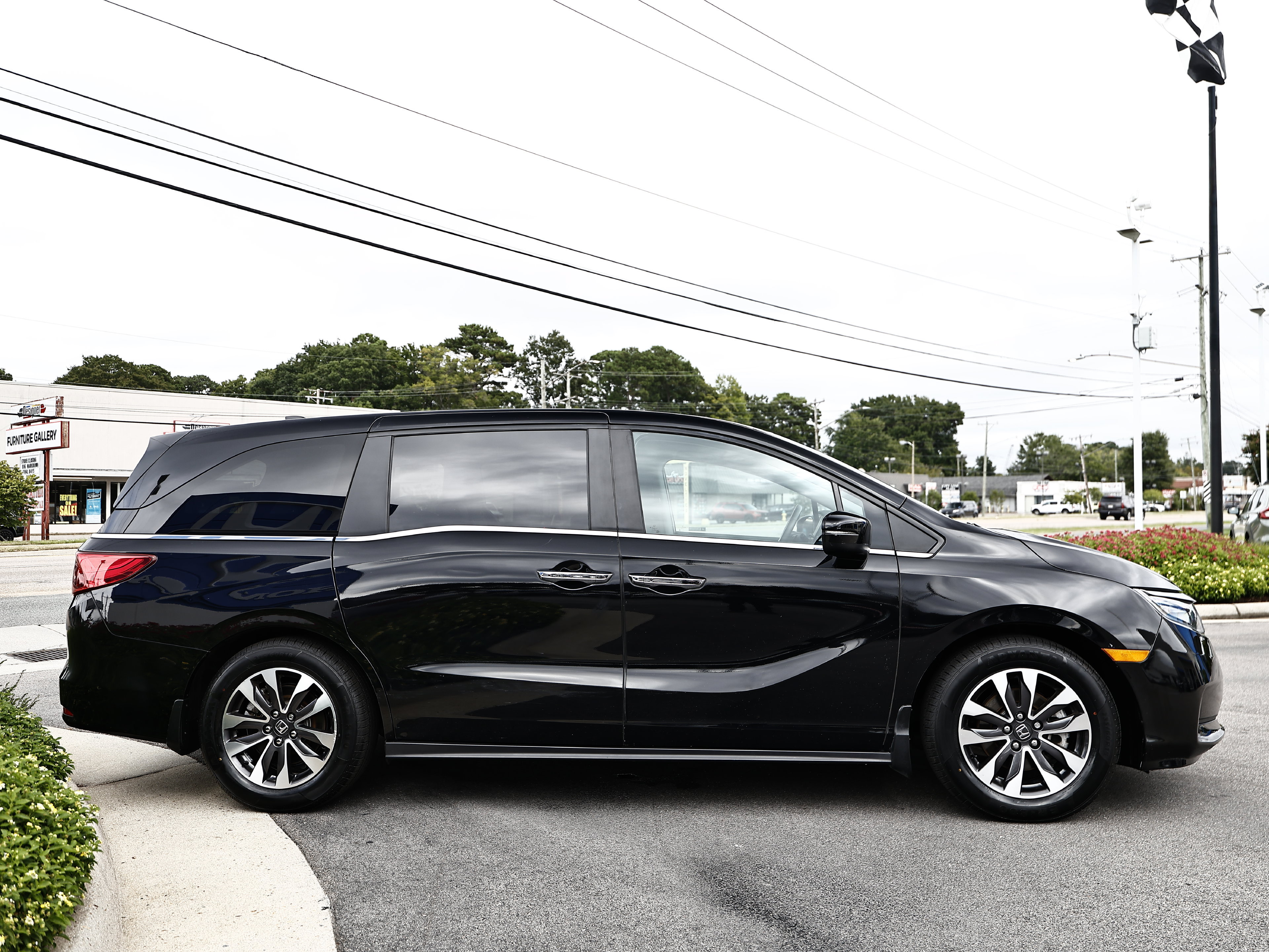 Used 2023 Honda Odyssey EX-L image 9