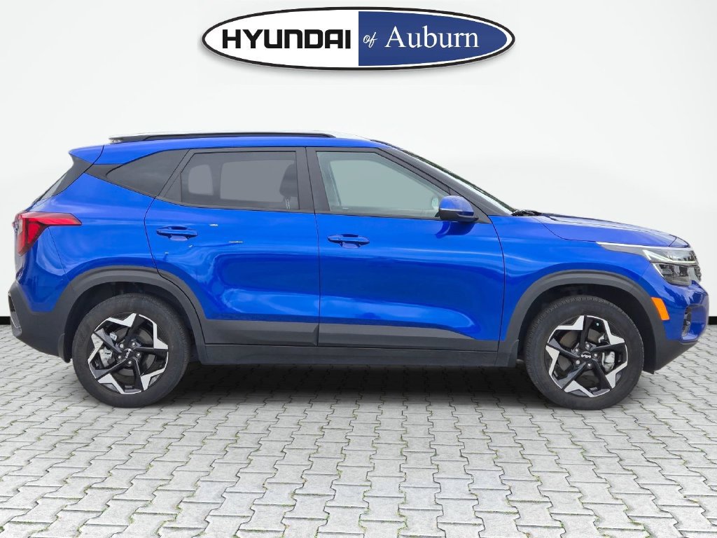 Used 2025 Kia Seltos S AWD/4WD image 4