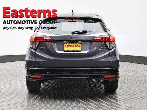 Used 2021 Honda HR-V Sport image 6
