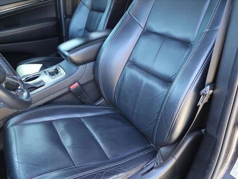 Used 2016 Jeep Grand Cherokee Limited AWD/4WD image 14