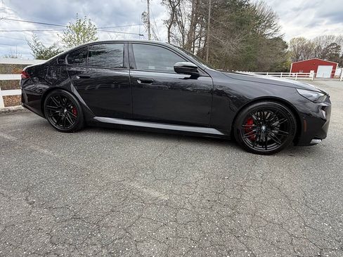 Used 2026 BMW M5 w/ Executive Package AWD/4WD image 13