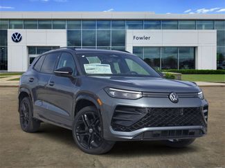 New 2026 Volkswagen Tiguan SE R-Line video 1