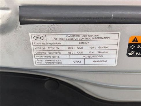 Used 2016 Kia Soul + FWD image 21