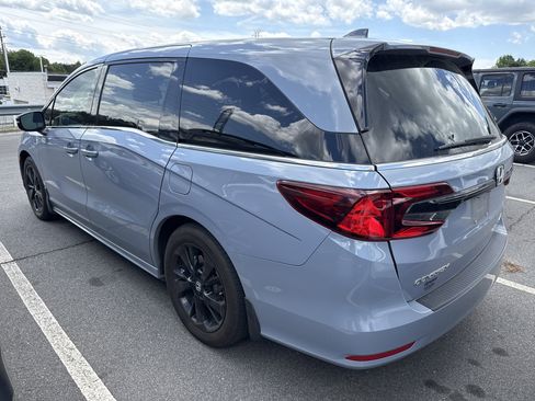 Used 2024 Honda Odyssey Sport image 7