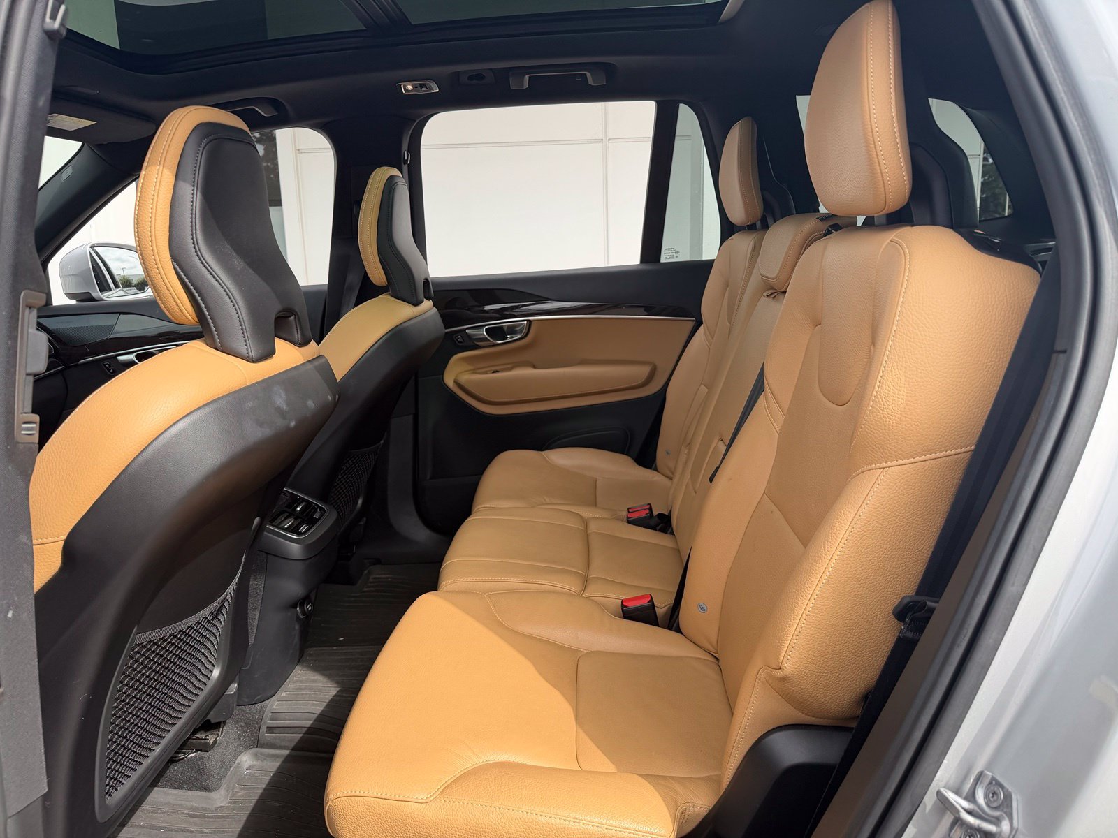 Used 2019 Volvo XC90 T6 Momentum w/ Advanced Package AWD/4WD image 17