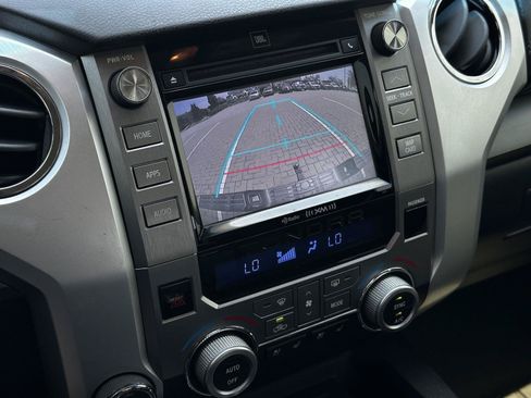 Used 2015 Toyota Tundra Platinum AWD/4WD image 19