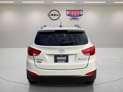 Used 2011 Hyundai Tucson GLS image 4