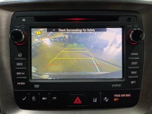 Used 2015 GMC Acadia Denali image 11