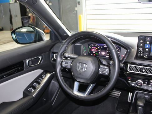 Used 2025 Honda Civic Sport Touring image 21