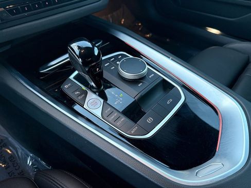 Used 2025 BMW Z4 sDrive30i image 22