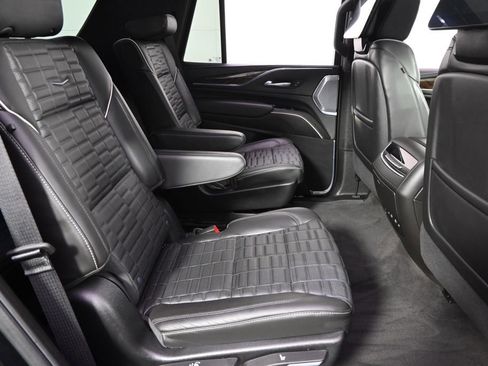 Used 2023 Cadillac Escalade Sport Platinum image 18