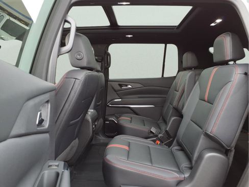 New 2026 Chevrolet Traverse RS FWD image 11