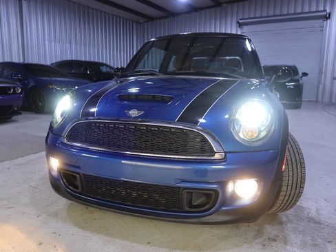 Used 2013 MINI Cooper S w/ Sport Pkg image 38