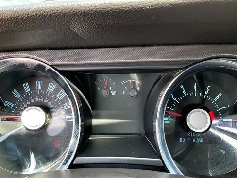 Used 2012 Ford Mustang Coupe RWD image 26