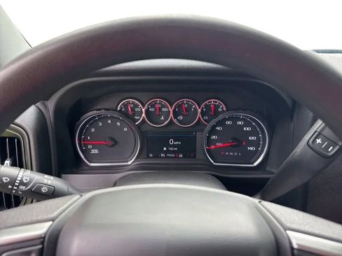 Used 2023 Chevrolet Silverado 2500 Custom w/ Custom Convenience Package AWD/4WD image 16