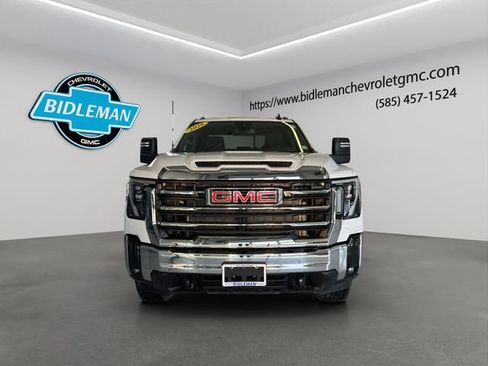 New 2026 GMC Sierra 2500 SLE w/ SLE Value Package; image 2