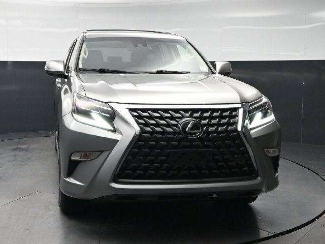 Used 2020 Lexus GX 460 AWD/4WD image 2