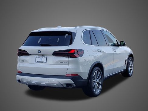 New 2026 BMW X5 xDrive40i AWD/4WD image 6