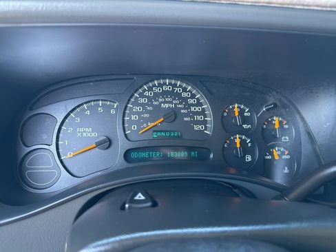 Used 2005 Chevrolet Silverado 1500 LS w/ Light Duty Power Package image 17