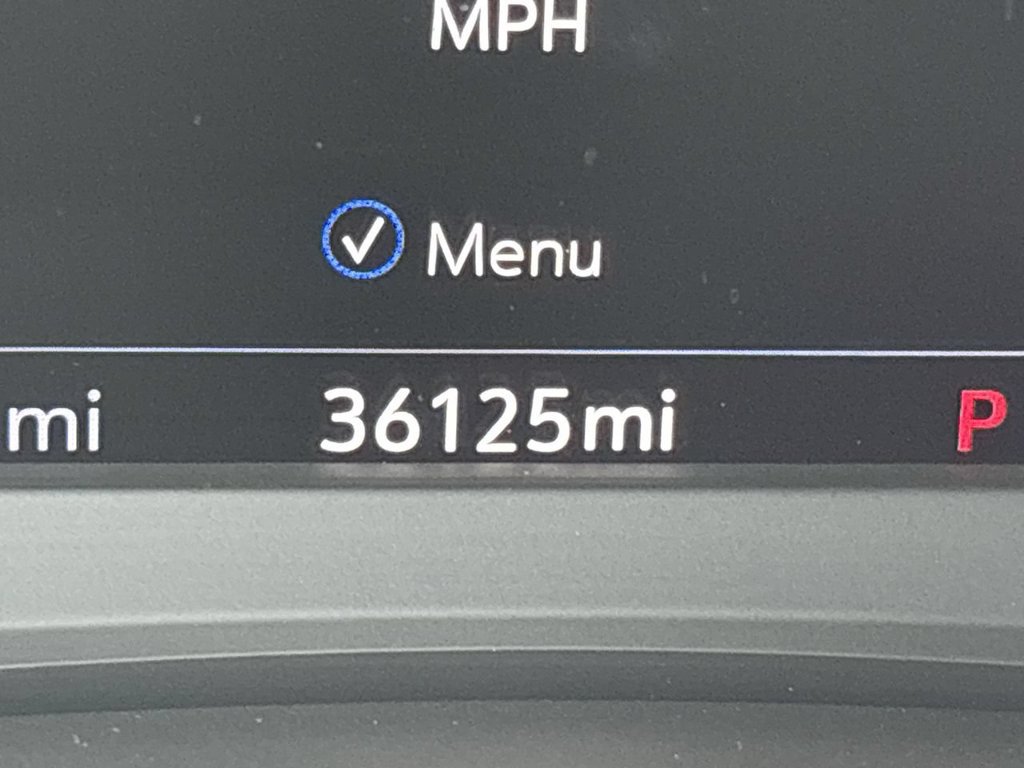 Certified 2023 Cadillac XT6 Premium Luxury w/ Technology Package FWD image 12