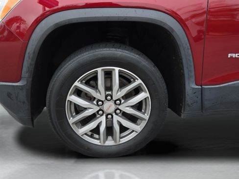 Used 2018 GMC Acadia SLE image 10