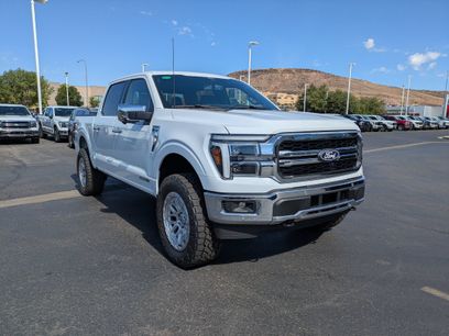 New 2026 Ford F150 Lariat w/ Equipment Group 501A Mid