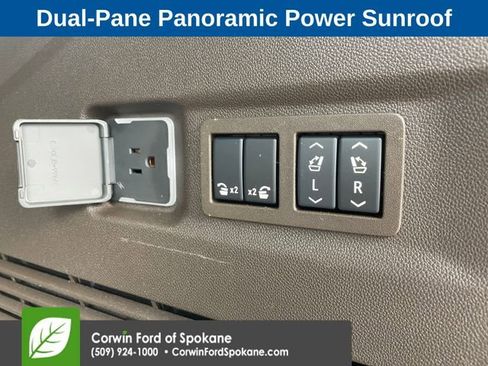 Used 2024 GMC Yukon XL Denali image 23