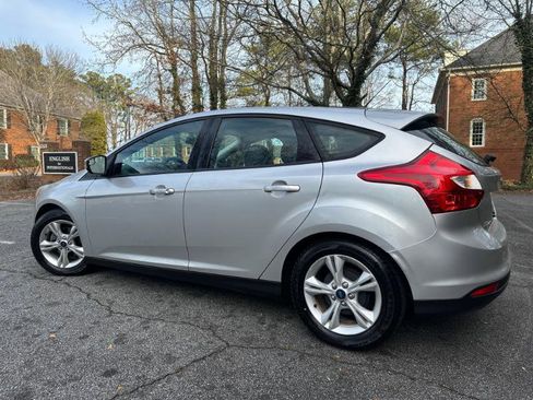 Used 2014 Ford Focus SE image 9