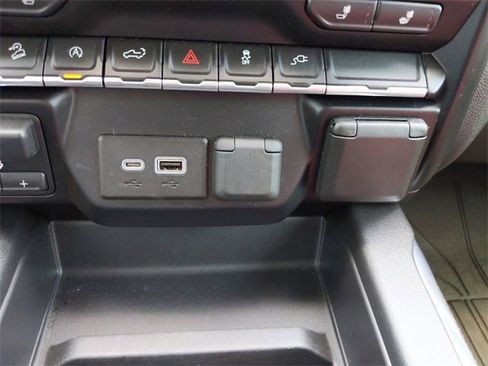 Used 2019 Chevrolet Silverado 1500 LT Trail Boss image 21