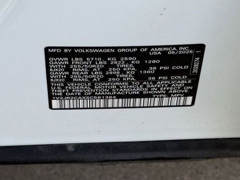 Used 2025 Volkswagen Atlas SE FWD image 22