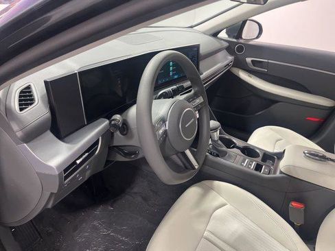New 2026 Hyundai Sonata SE FWD image 9