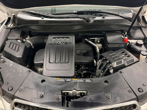 Used 2015 Chevrolet Equinox LS image 29
