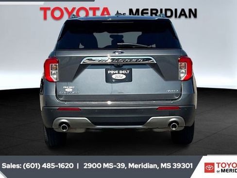 Used 2023 Ford Explorer Limited image 4