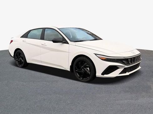 New 2026 Hyundai Elantra Sport FWD image 4