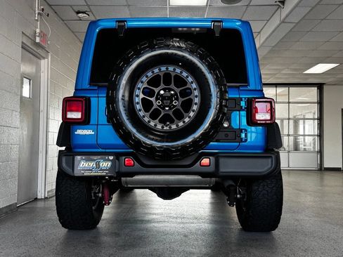 Used 2022 Jeep Wrangler Unlimited Sport AWD/4WD image 5