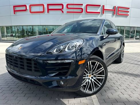 Certified 2018 Porsche Macan S AWD/4WD image 1