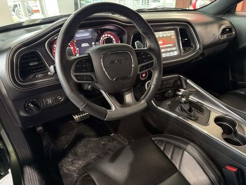 Used 2022 Dodge Challenger SRT Hellcat w/ Plus Package image 17