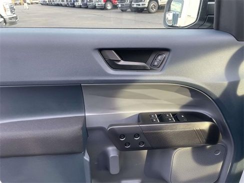 Used 2025 Ford Maverick XL w/ Equipment Group 102A image 11