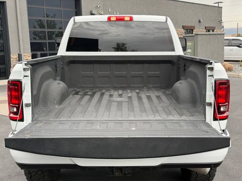 Used 2025 RAM 2500 Big Horn AWD/4WD image 7